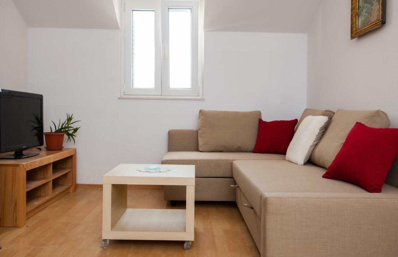 Holiday Home Koprivno Kültér fotó