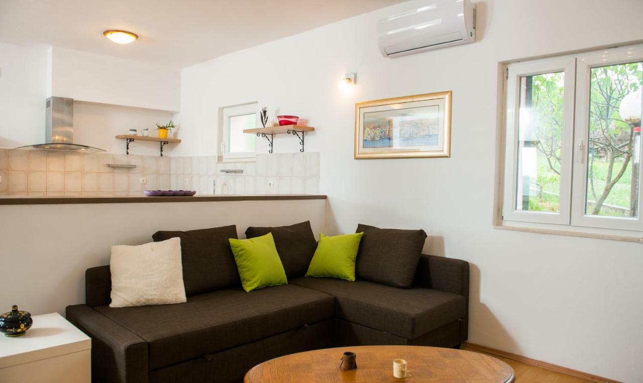 Holiday Home Koprivno Kültér fotó