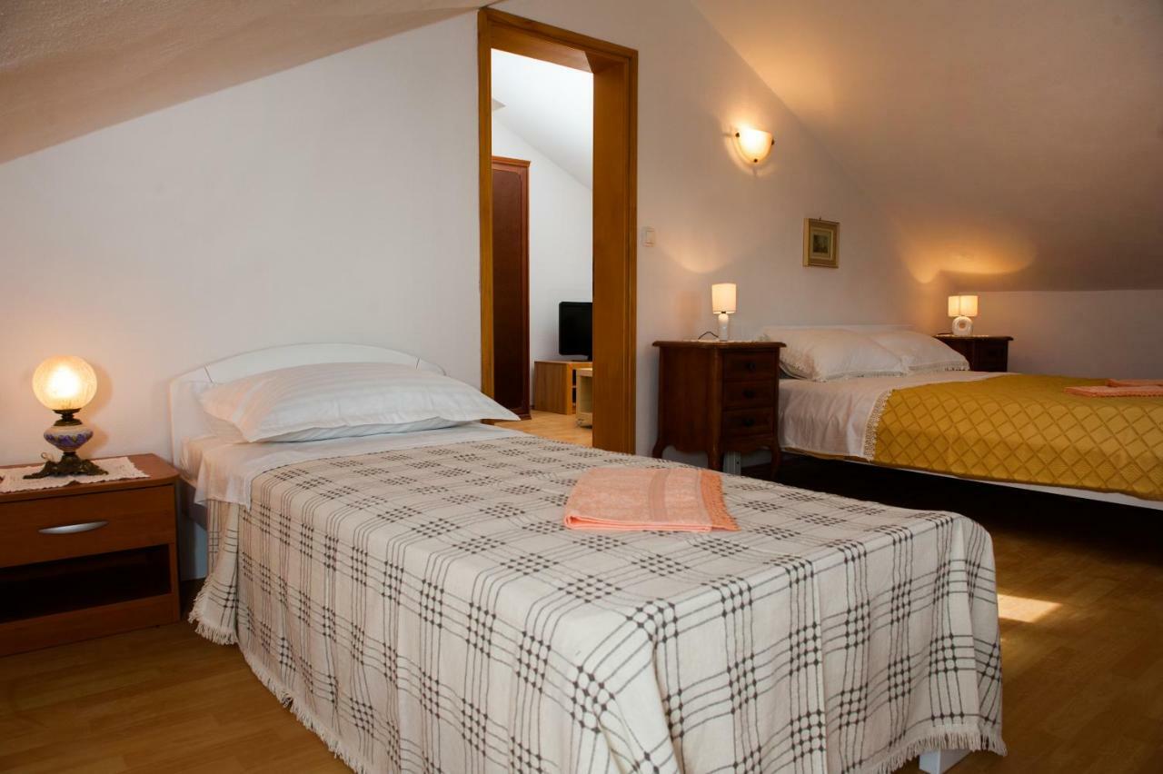 Holiday Home Koprivno Kültér fotó