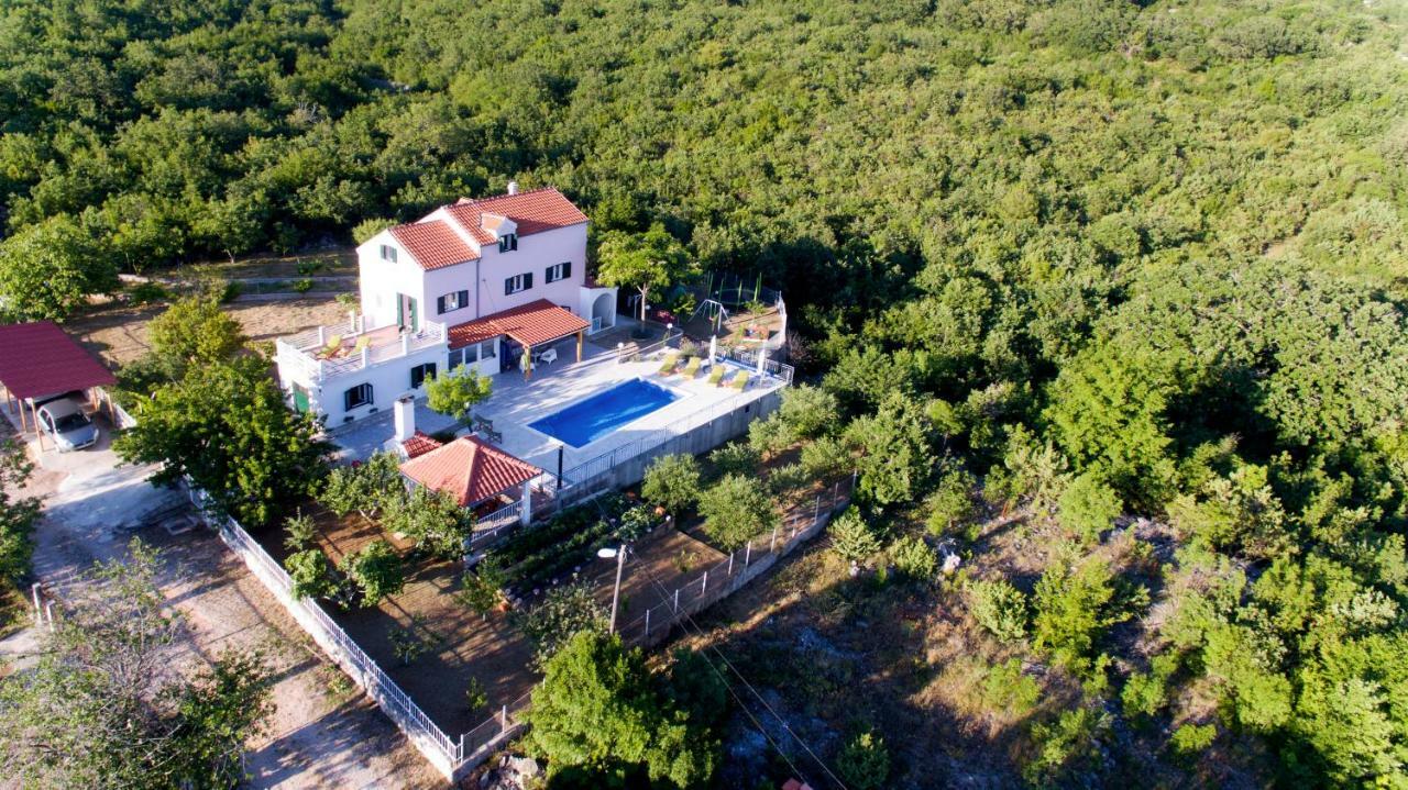 Holiday Home Koprivno Kültér fotó