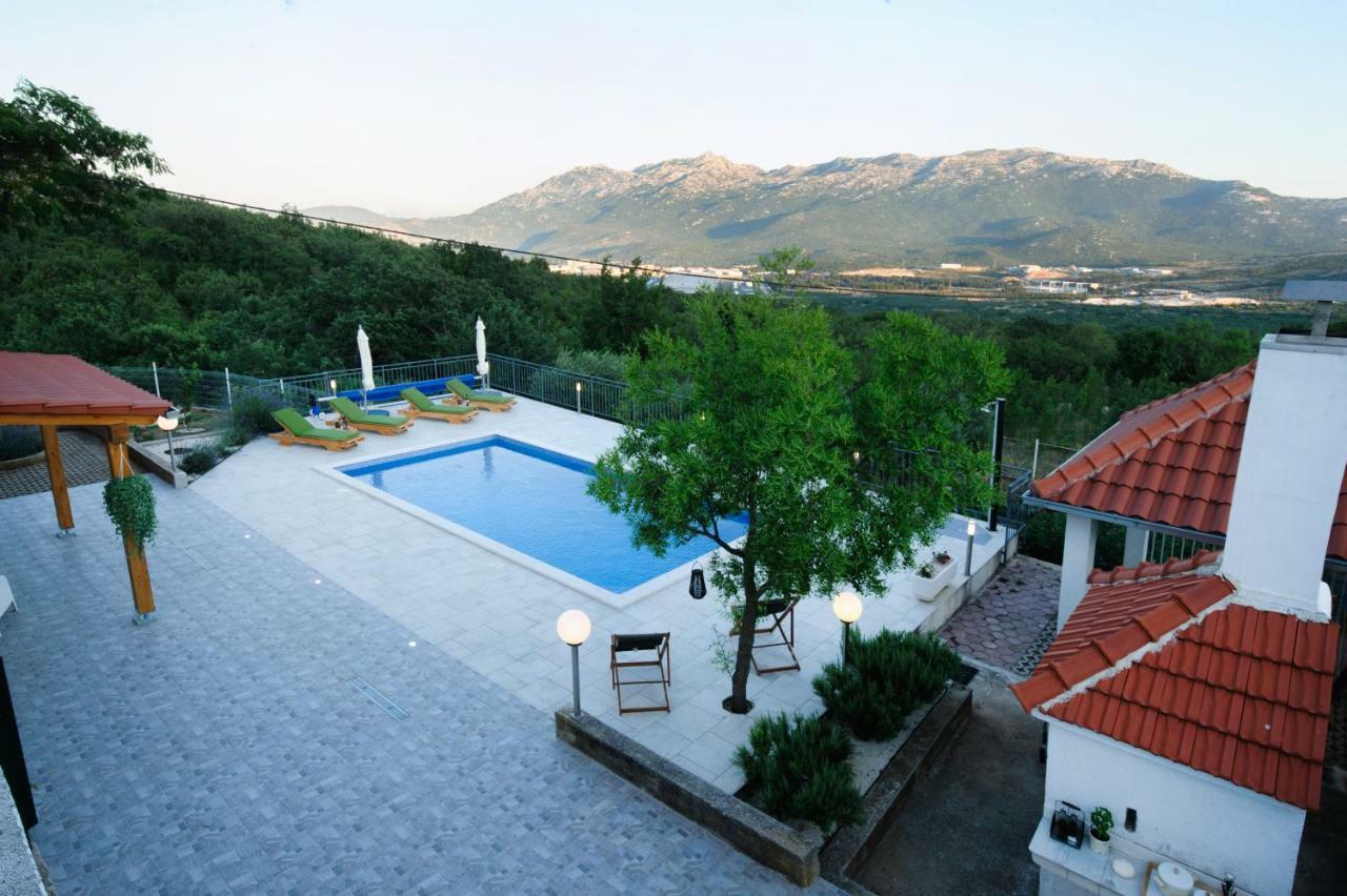 Holiday Home Koprivno Kültér fotó