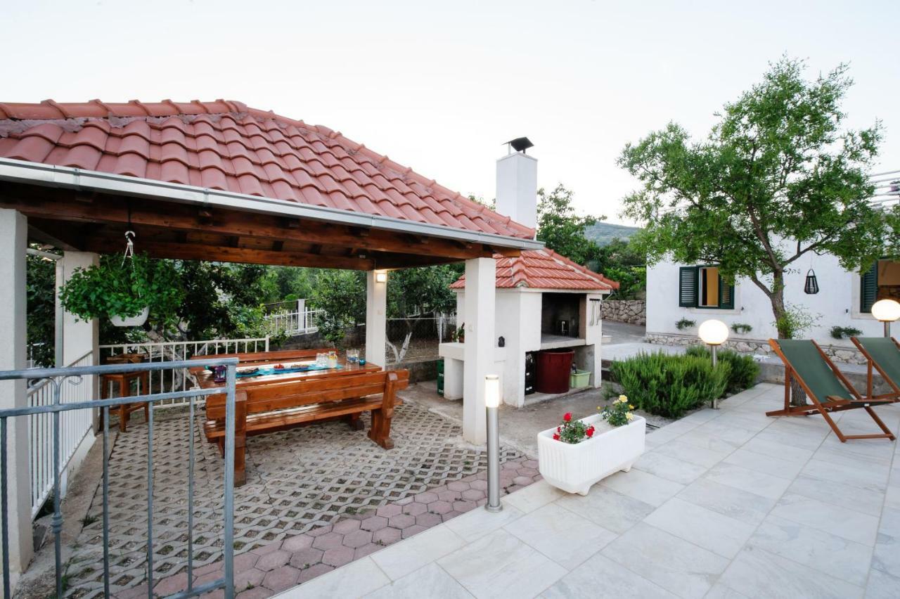 Holiday Home Koprivno Kültér fotó