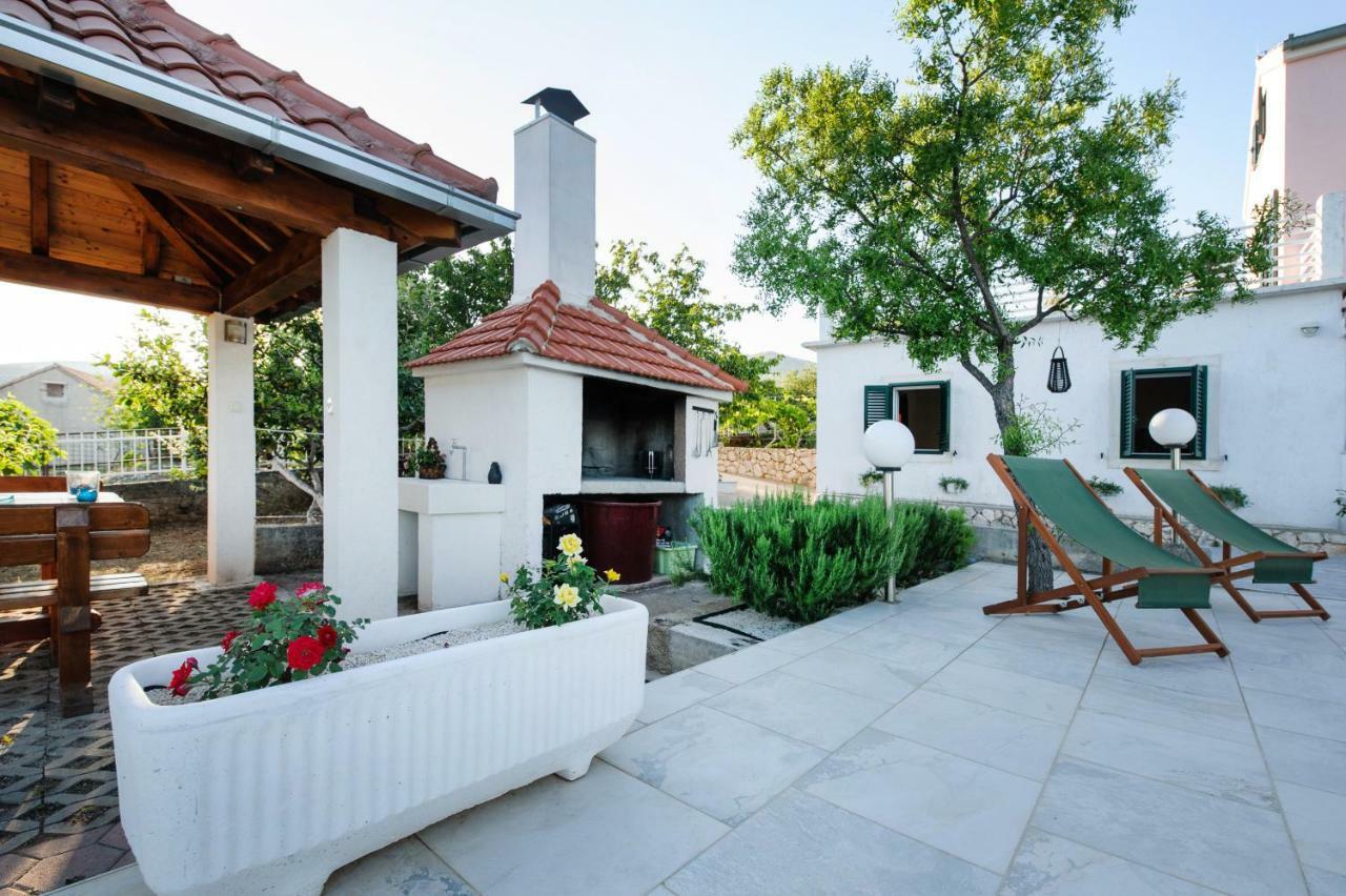 Holiday Home Koprivno Kültér fotó