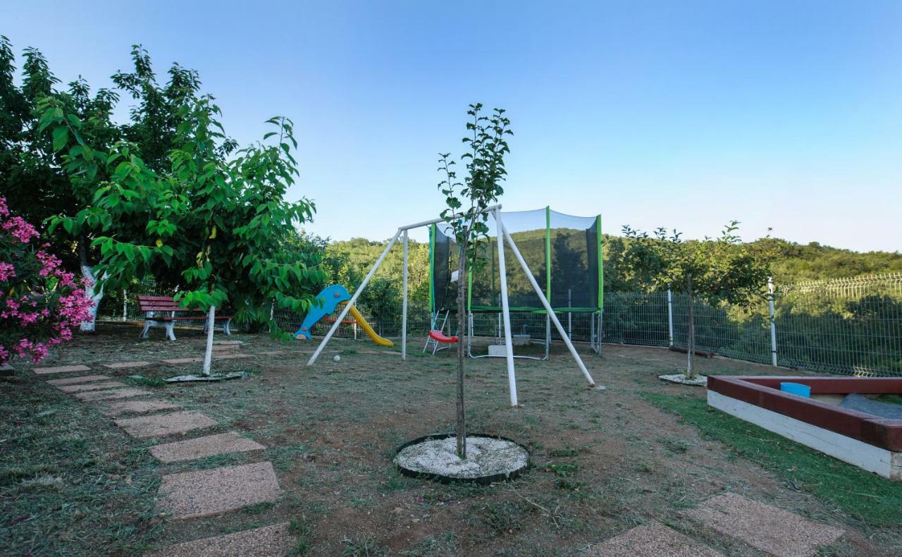 Holiday Home Koprivno Kültér fotó